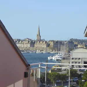 Les Allées Du Port Saint-Malo
